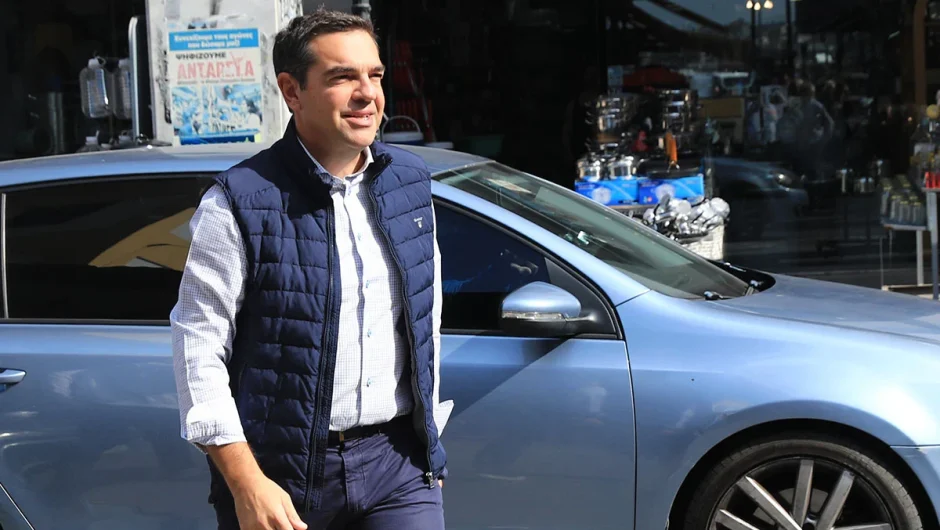 Public Issue: Με Τσίπρα το 53% εμπιστευόταν τη Δικαιοσύνη – Με Μητσοτάκη μόλις το 27%