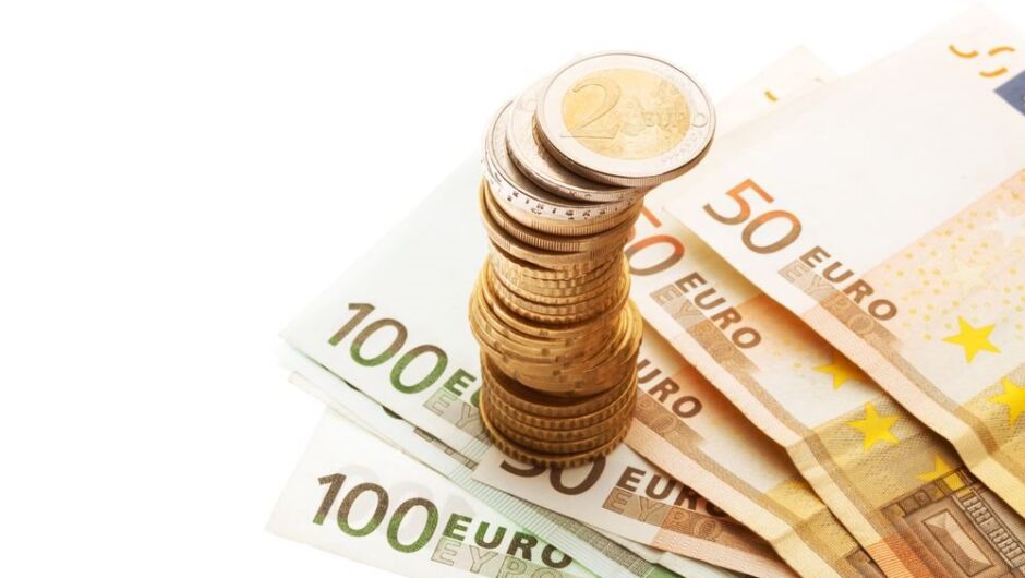 Καταφύγιο για όσους δεν παίρνουν σύνταξη το επίδομα των 400 ευρώ