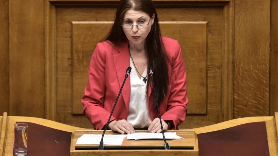 Καβάλα / Χειροδίκησαν σε βουλευτή της ΝΔ μέσα σε εκκλησία