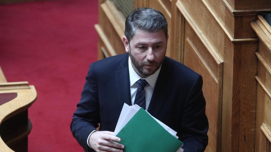 ΣΥΡΙΖΑ για Ανδρουλάκη / Κούφια λόγια οι λεονταρισμοί περί «σκληρής αντιπολίτευσης»