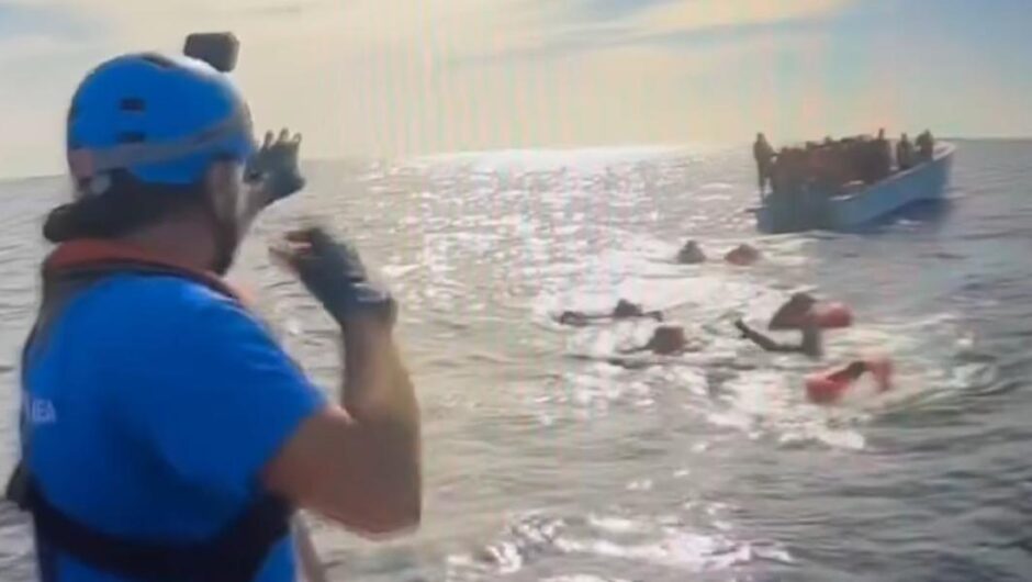 Ιάσονας Αποστολόπουλος / Συγκλονιστικό βίντεο – Η στιγμή που δέχονταν πυρά ενώ διέσωζαν πρόσφυγες