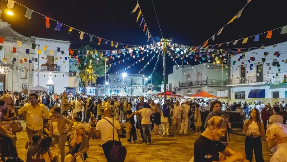 Grecia Salentina: Γνωρίστε τα 11 χωριά της Ιταλίας με τις ελληνικές ονομασίες, όπου τα ελληνικά διδάσκονται στα σχολεία