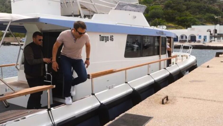 Κασσελάκης για ναυτική περιοδεία: «Αν δώσει παράσταση ο Λιγνάδης στην άγονη γραμμή, μπορεί να έρθει ο πρωθυπουργός…» (Video)