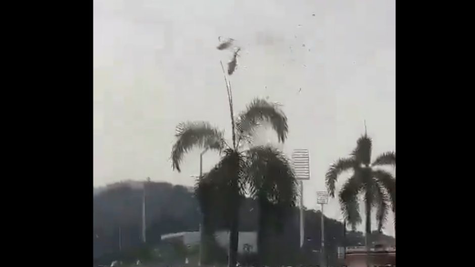 Μαλαισία / Βίντεο σοκ – Σύγκρουση στρατιωτικών ελικοπτέρων στον αέρα με δέκα νεκρούς