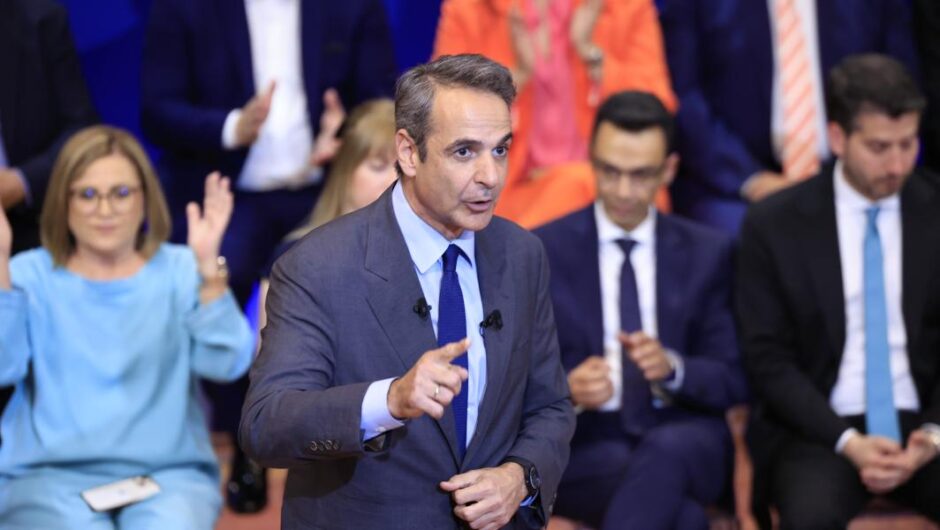 Politico για Μπελέρη / Η ΝΔ επιλέγει υποψήφιο ευρωβουλευτή από τις φυλακές ως «μπαλαντέρ»