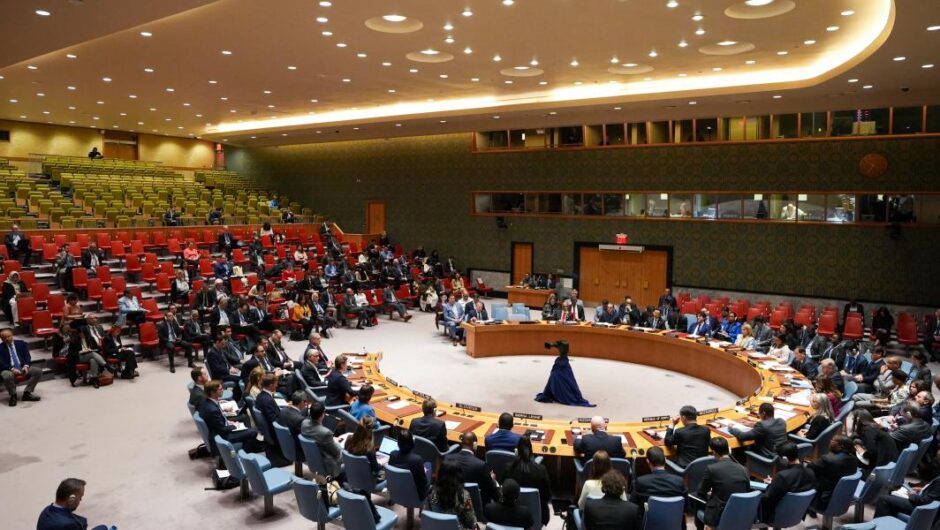 Μέση Ανατολή / «Ούτε η περιοχή ούτε ο κόσμος αντέχουν άλλο πόλεμο» – Υψηλοί τόνοι στο Συμβούλιο Ασφαλείας