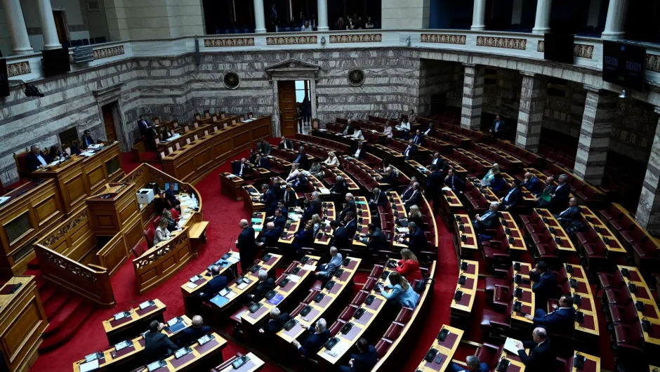 Ευρωεκλογές με ατζέντα εθνικών και σκληρό ροκ