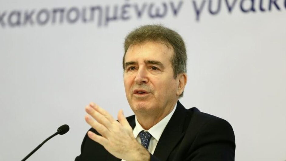 Ο υπουργός από την… Καμπούλ