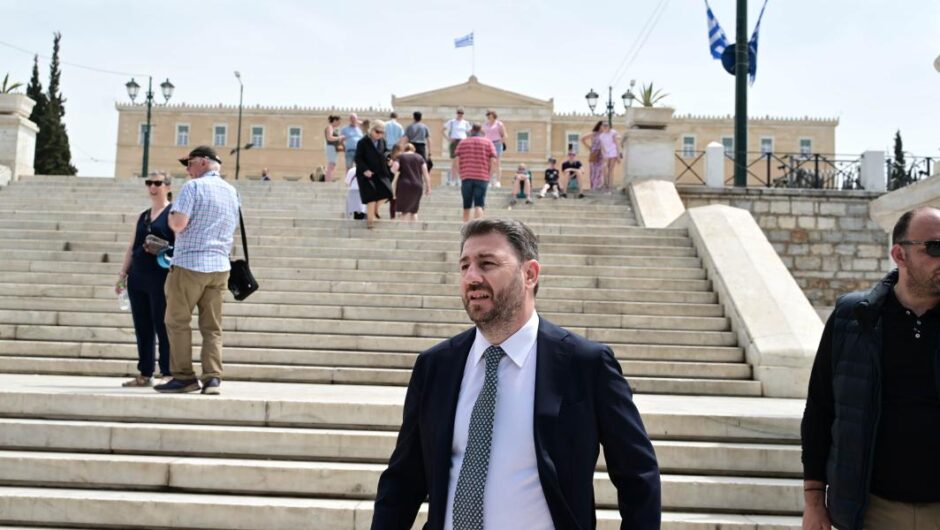 ΠΑΣΟΚ – ΚΙΝΑΛ / Η πτώση βγάζει επίθεση στον ΣΥΡΙΖΑ-Π.Σ.