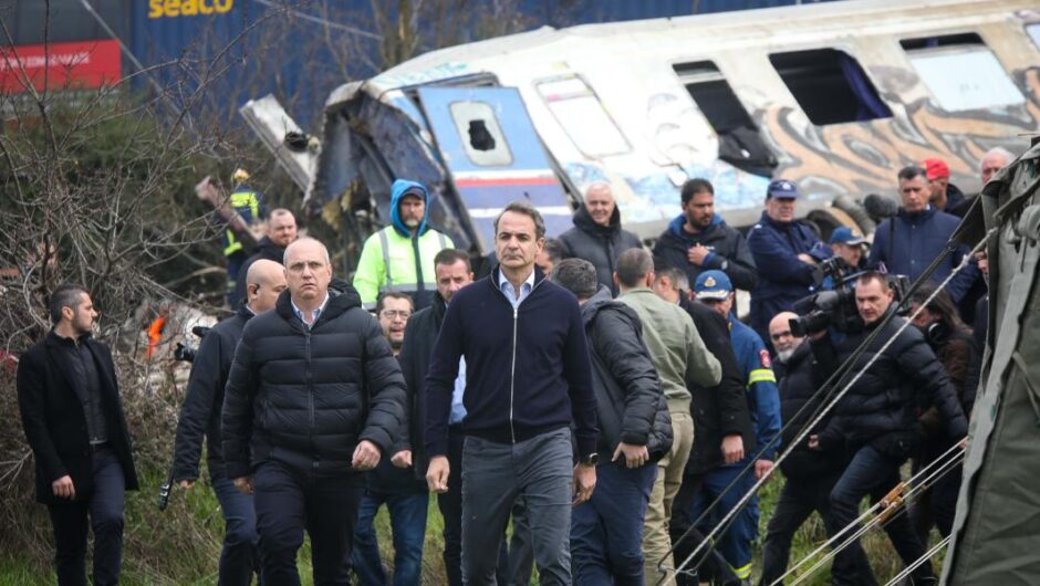 Τέμπη / Η έκθεση που «μπάζωσε» την αξιοπιστία Μητσοτάκη – Αποσιωπήθηκε από τα φιλοκυβερνητικά ΜΜΕ