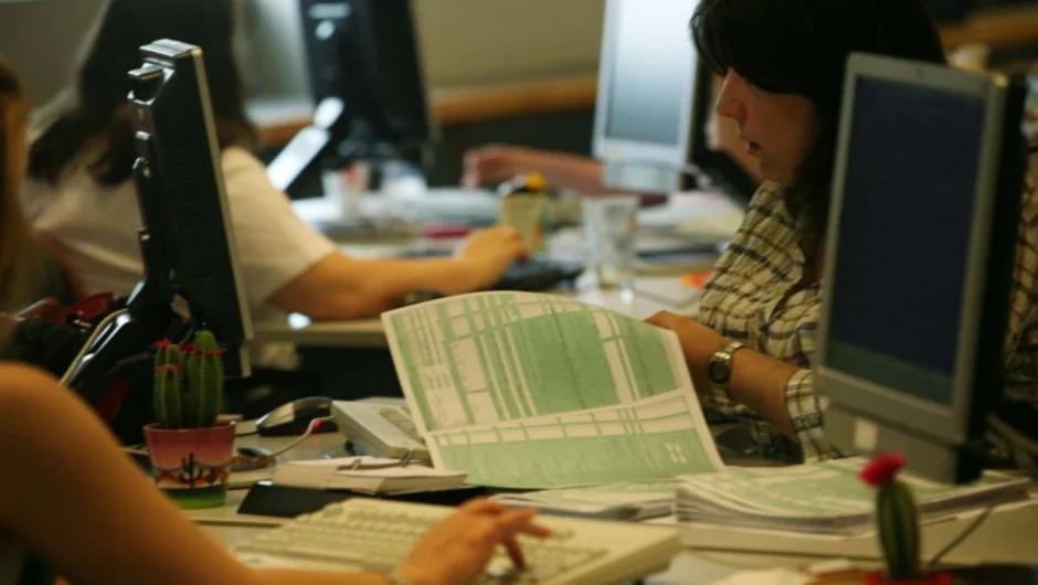 Φορολογικές δηλώσεις 2024: Χωρίς φόρο ή με επιστροφή φόρου 8 στα 10 εκκαθαριστικά 