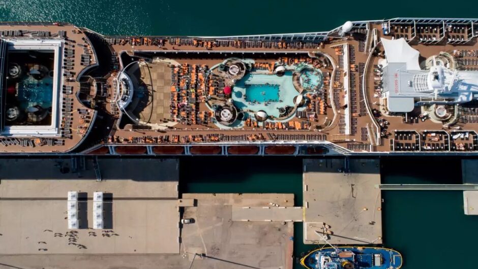 ΗΠΑ: Έτοιμη να σαλπάρει κρουαζιέρα γυμνιστών – Οι κανόνες που πρέπει να ακολουθούν