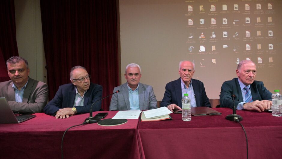 Οι επιπτώσεις της κλιματικής αλλαγής απασχόλησαν ημερίδα στη Λάρισα: Ποια μέτρα προτείνονται για τη γεωργία στη Θεσσαλία, ποια καλλιέργεια θα έχει αποδόσεις στο μέλλον (φωτό – βίντεο)