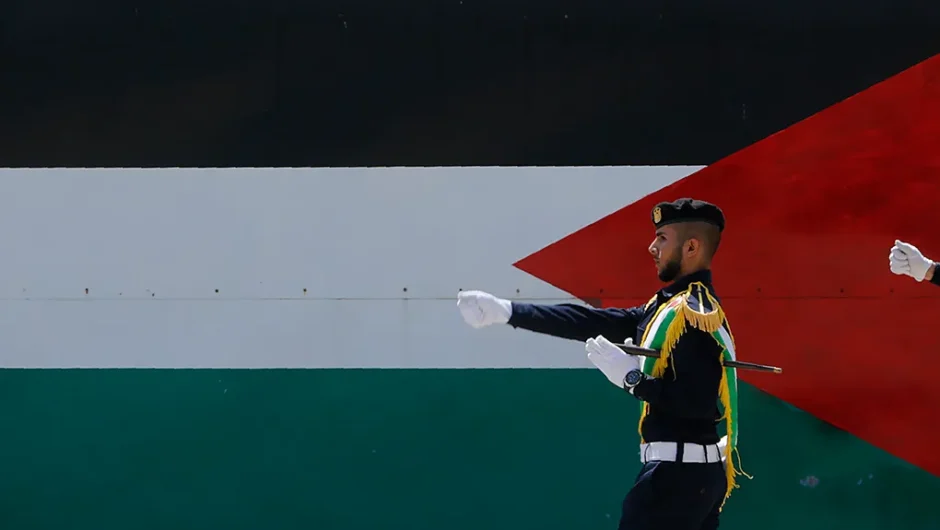 Τώρα τρομοκράτες, αύριο συνομιλητές