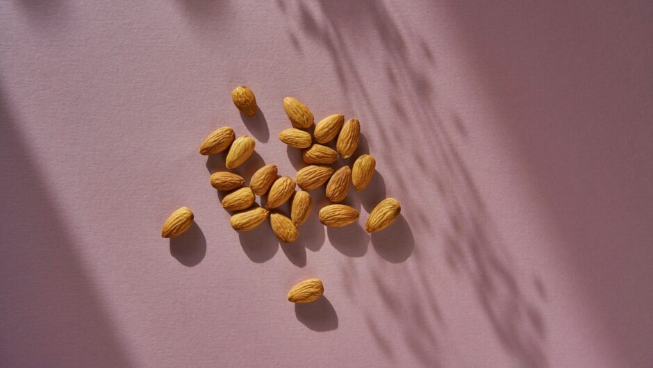 Ο κορυφαίος ξηρός καρπός για τη δυσκοιλιότητα