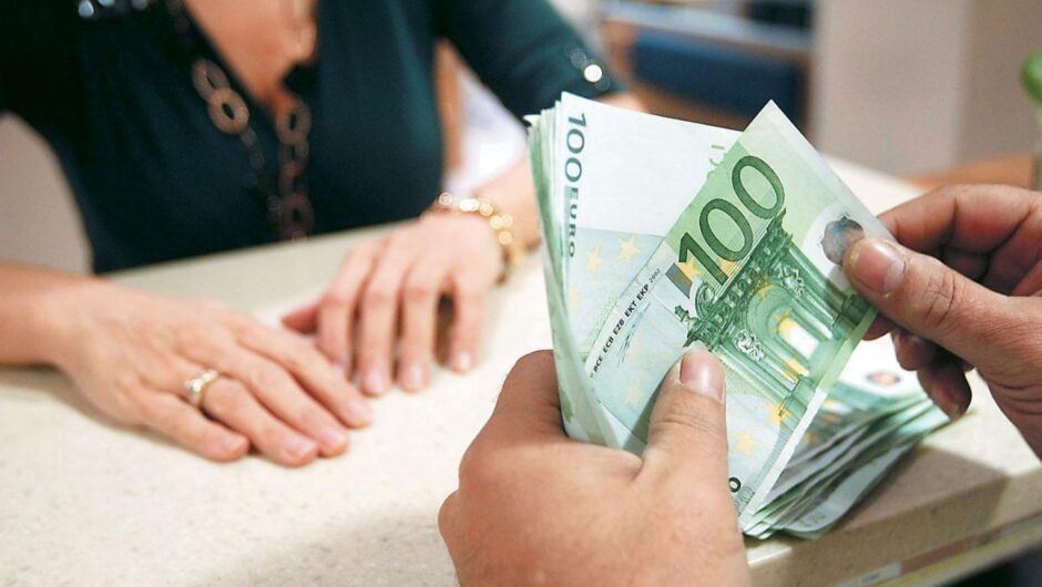 Αναδρομικά: Ποιοι συνταξιούχοι θα πάρουν έως 50.000 ευρώ στο τέλος του μήνα