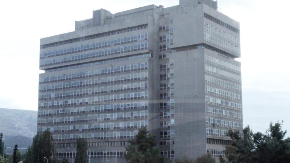 Σκάνδαλο υποκλοπών / Πρόκληση από ΕΥΠ – Δεν απάντησε στην ΑΔΑΕ γιατί παρακολουθούσε τον Ανδρουλάκη