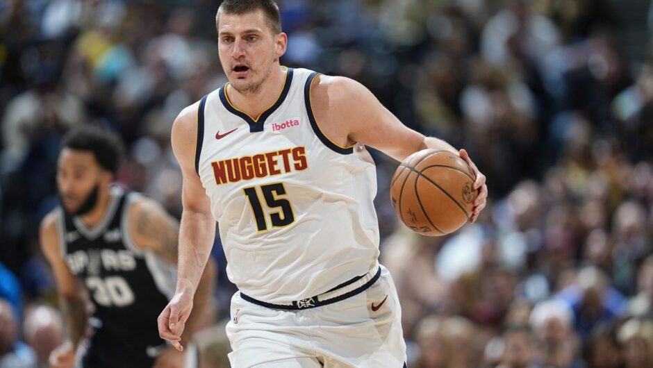 NBA: Ο Νίκολα Γιόκιτς αναδείχθηκε MVP της κανονικής περιόδου για 3η φορά στην καριέρα του – 4ος στην ψηφοφορία ο Γιάννης Αντετοκούνμπο