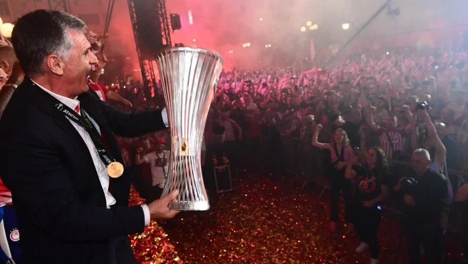 Ο Ολυμπιακός έστειλε την Ελλάδα στη 15η θέση και της έδωσε δεύτερο εισιτήριο για το Champions League