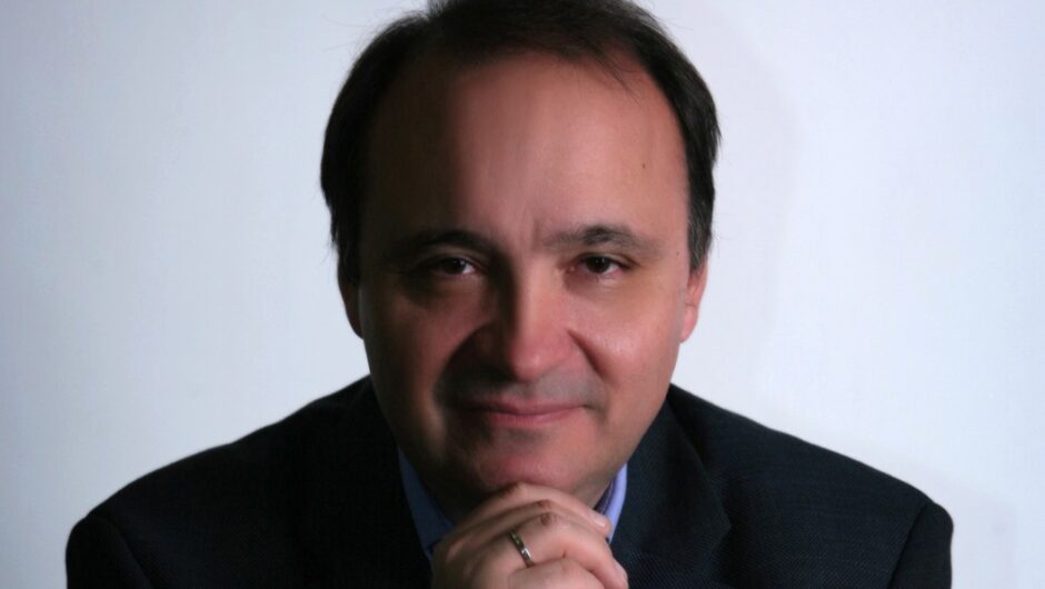 Δ. Μπόγδανος: Και εγένετο αγγλόφωνο Τμήμα Ιατρικής του Παν. Θεσσαλίας στη Λάρισα