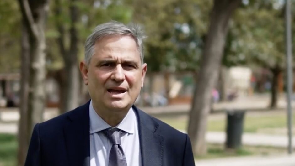 Σκληρή επίθεση Φίλιππου Σαχινίδη στον Νίκο Ανδρουλάκη: Ο Κιμ Γιονγκ Ουν «κρυφοκοιτάζει» στη Χαριλάου Τρικούπη