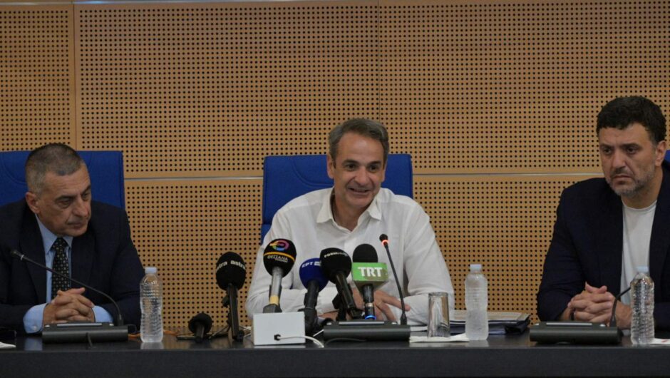 Μητσοτάκης από Επιχειρησιακό Κέντρο Πολιτικής Προστασίας στη Λάρισα: Θα είμαστε πιο έτοιμοι… – Θα θωρακίσουμε τη Θεσσαλία (φωτο – βίντεο)