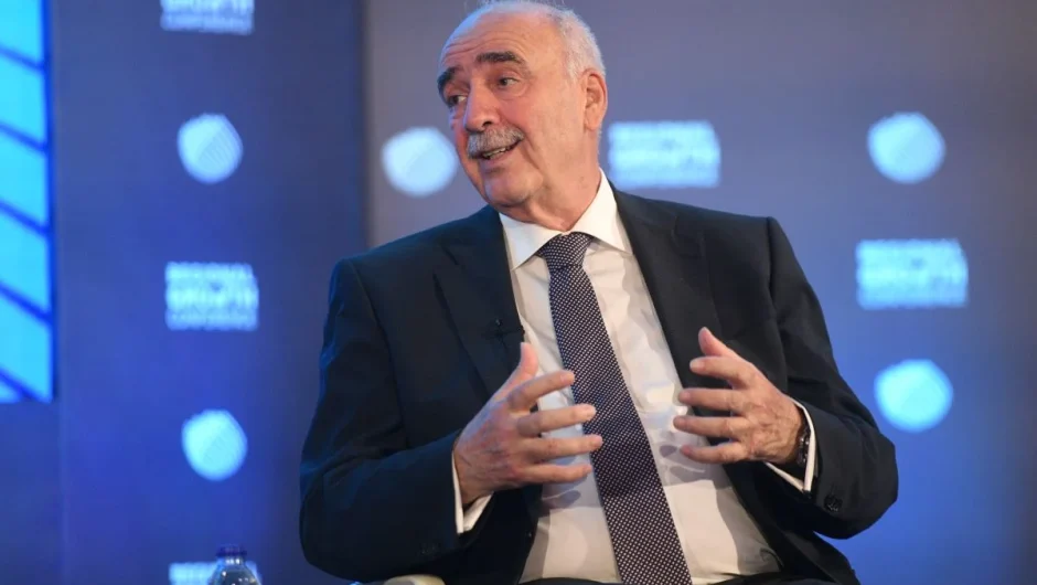 Τα περίεργα μηνύματα Μεϊμαράκη για την ακρίβεια και την Ευρώπη