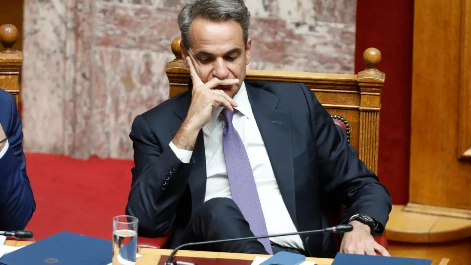 Η «κατάρα της δεύτερης τετραετίας» άρχισε να χτυπά τον Κυριάκο