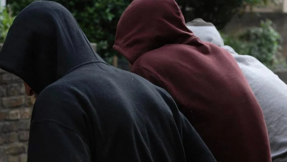 Στο Γενικό Νοσοκομείο Λάρισας 17χρονος με κατάγματα, μετά από αιματηρή συμπλοκή δύο ομάδων ανηλίκων