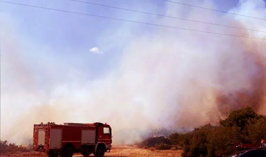 Πολύ υψηλός κίνδυνος πυρκαγιάς σήμερα σε 4 Περιφέρειες – Δείτε τον χάρτη