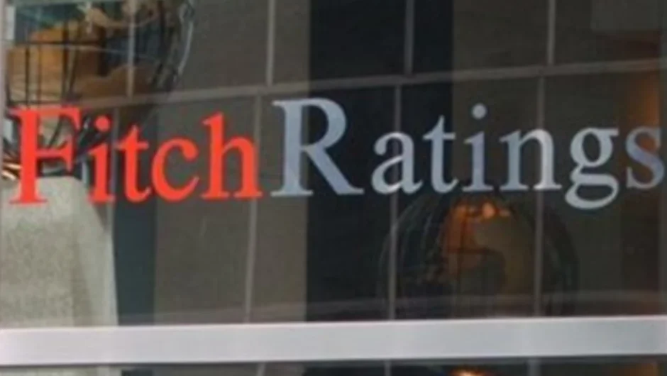 Fitch: Επιβεβαίωσε το αξιόχρεο της Ελλάδας στην επενδυτική βαθμίδα ΒΒΒ- και κράτησε σταθερό το outlook