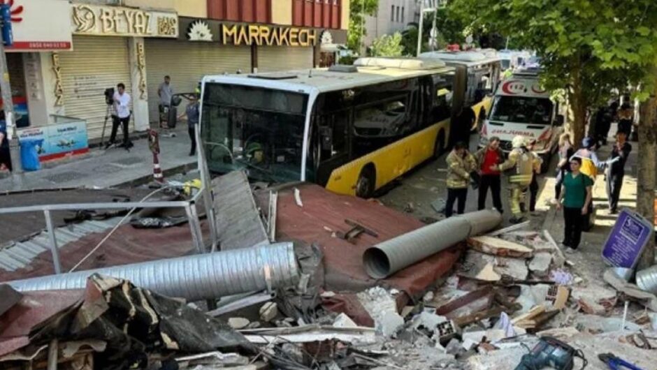 Κωνσταντινούπολη / Η στιγμή που καταρρέει το τριώροφο κτίριο – Βίντεο