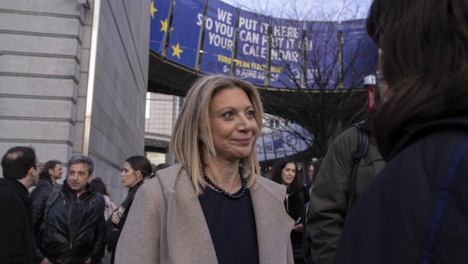 Μαρία Καρυστιανού / Άδικη και αισχρή επίθεση – Αποτελεί ύβρη