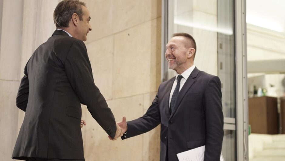 Κυβέρνηση Μητσοτάκη / Οι τραπεζίτες θα ελέγχουν τους τραπεζίτες – «Δίχτυ προστασίας» με τροπολογία