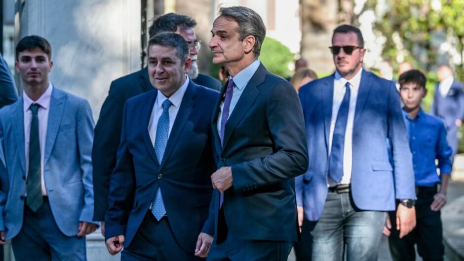 Ο Αλή Μπαμπάς και οι σαράντα κλέφτες