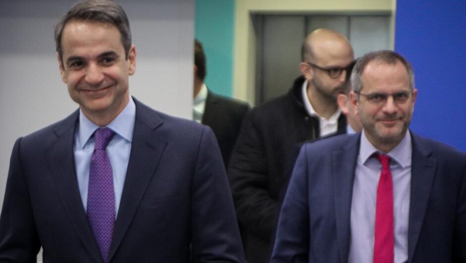 Μαρία Καρυστιανού / Σφοδρή επίθεση για την αφωνία της ΕΡΤ – Κύριε Ζούλα δεν πληρώνεστε από τα ταμεία της ΝΔ