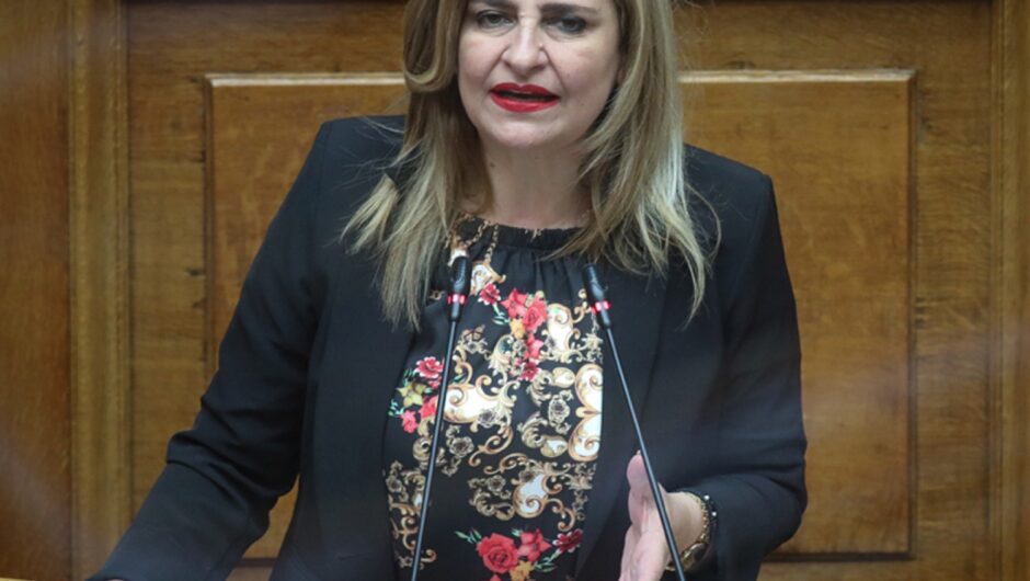 Λιακούλη: «Απαγορευτικός απόπλους λόγω τιμών εισιτηρίων, για την πλειοψηφία των πολιτών»