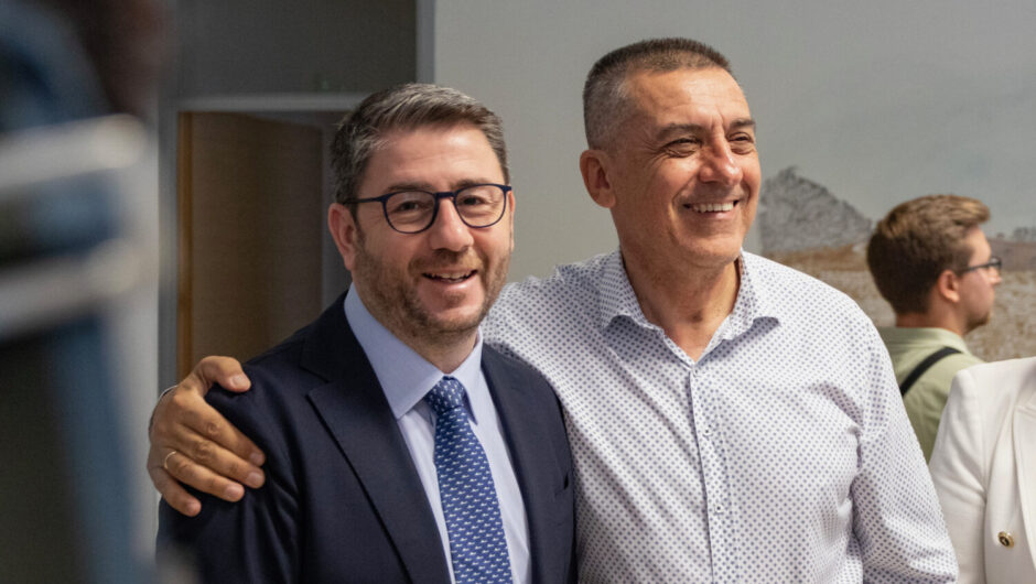 Η δίωρη συνάντηση Κουρέτα–Ανδρουλάκη – Γιατί κερνούσε γλυκά ο πρόεδρος του ΠΑΣΟΚ
