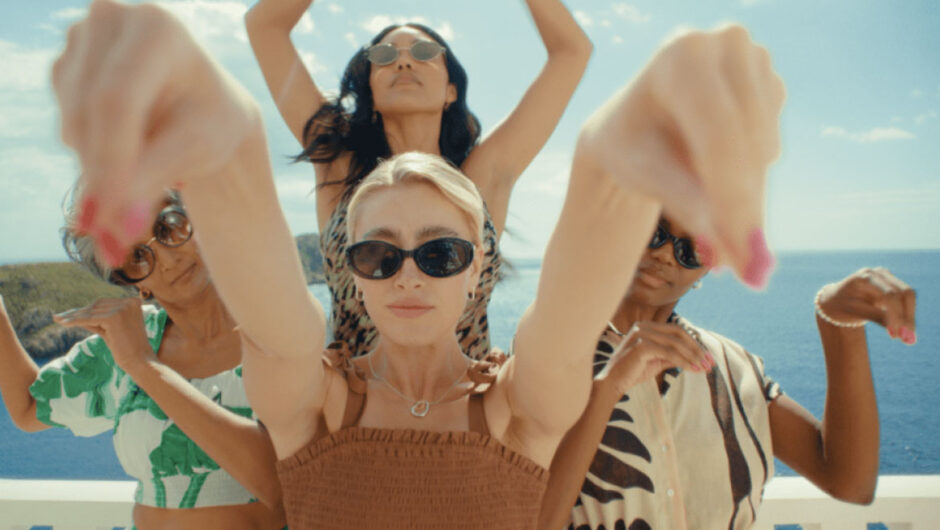 8 tips που θα σας βοηθήσουν να σταματήσετε να ασχολείστε με το τι σκέφτονται οι άλλοι για εσάς