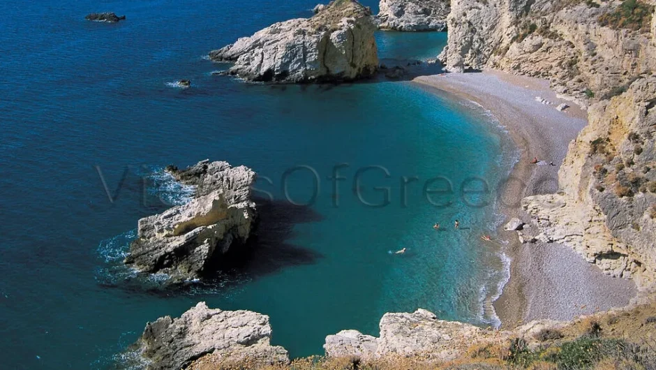 Σε 12 παραλίες των Κυθήρων