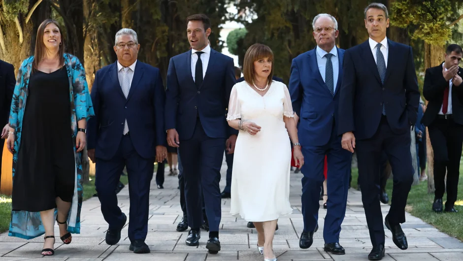 Προεδρικό Μέγαρο: Όλα όσα συνέβησαν στη δεξίωση για την 50ή επέτειο αποκατάστασης της Δημοκρατίας – ΦΩΤΟ