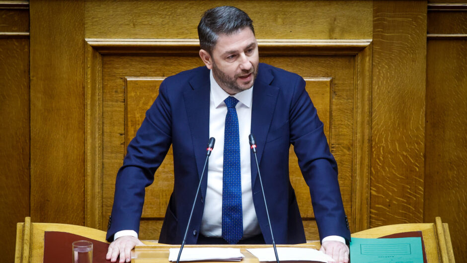 Ανδρουλάκης: Βαφτίζετε «μεταρρυθμίσεις» τα μπαλώματα, βάζοντας τα προβλήματα του ΕΣΥ κάτω από το χαλί