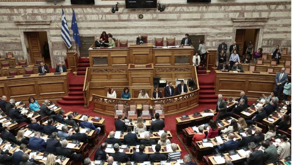 Επίμονα σενάρια αλλαγής του εκλογικού νόμου