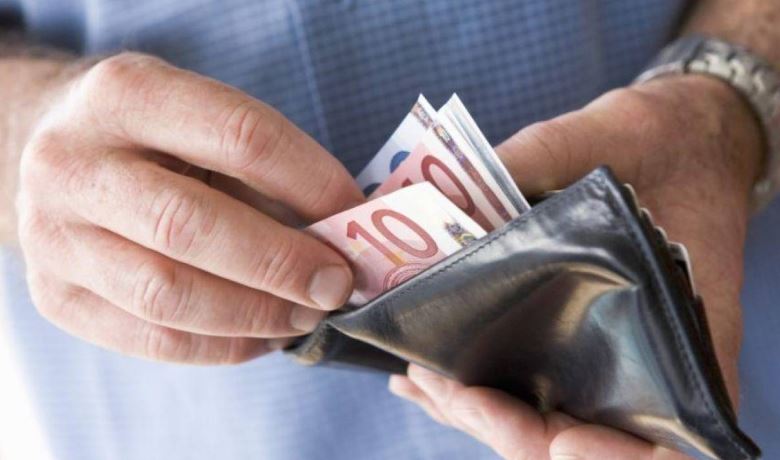 Οδηγός επιβίωσης για την αποπληρωμή φόρων – Με ποιους τρόπους εξοφλούνται