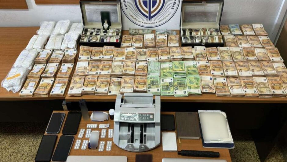 ΕΛΑΣ / Πώς δρούσε το κύκλωμα των δημοτικών υπαλλήλων – Έβγαζαν 700.000 ευρώ τον χρόνο