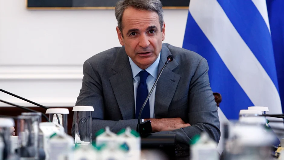 Έκτακτη σύσκεψη στο Μαξίμου για το ράλι ανατιμήσεων στο ηλεκτρικό ρεύμα – Η λύση που εξετάζει η κυβέρνηση