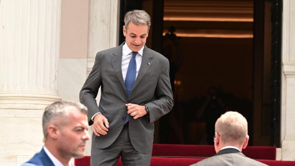 Πρωθυπουργός σε ρόλο τροχονόμου των καρτέλ