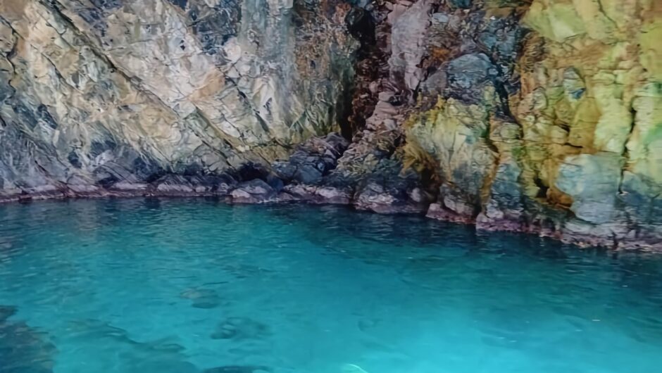Οι άγνωστες, πανέμορφες και μυθικές παραλίες της Λάρισας και της Μαγνησίας (φωτό)