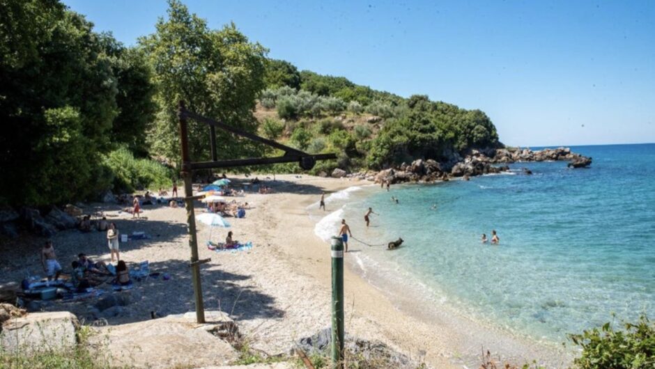 Το “διαμάντι” στις ακτές της Λάρισας που δεν γνωρίζουν πολλοί – Πανέμορφη παραλία με κρυστάλλινα νερά και ασύγκριτο φυσικό κάλλος (φωτο)