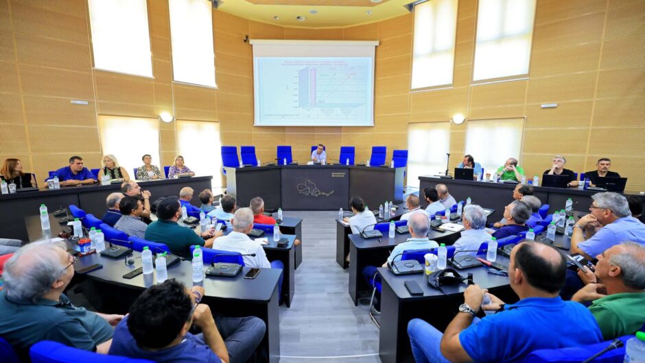 Όλα γυρίζουν γύρω από τον Αχελώο…